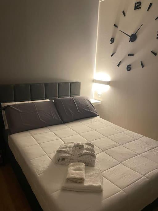 Cucchiari Suite 7B 摩德纳 外观 照片